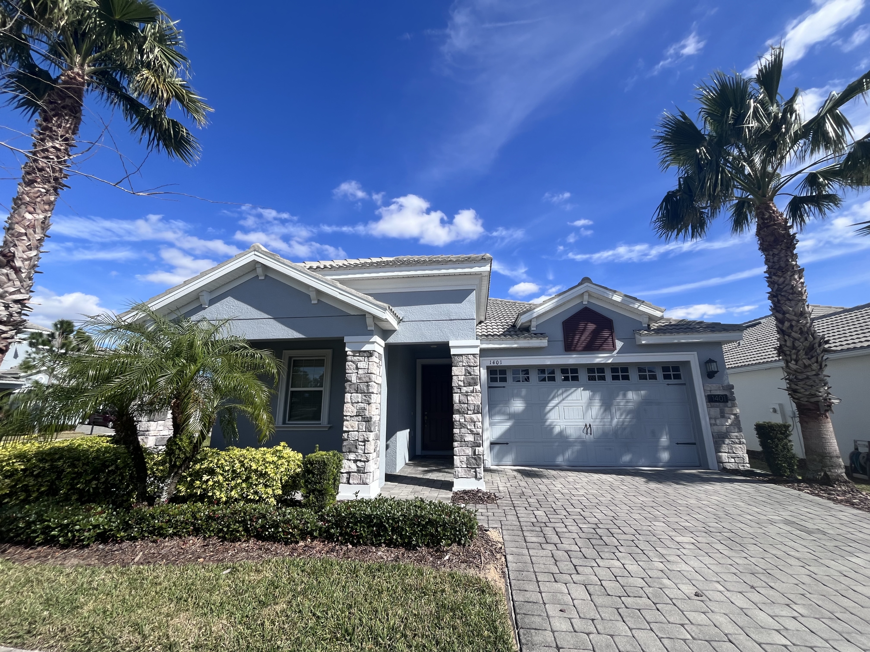 1401 Clubman Drive